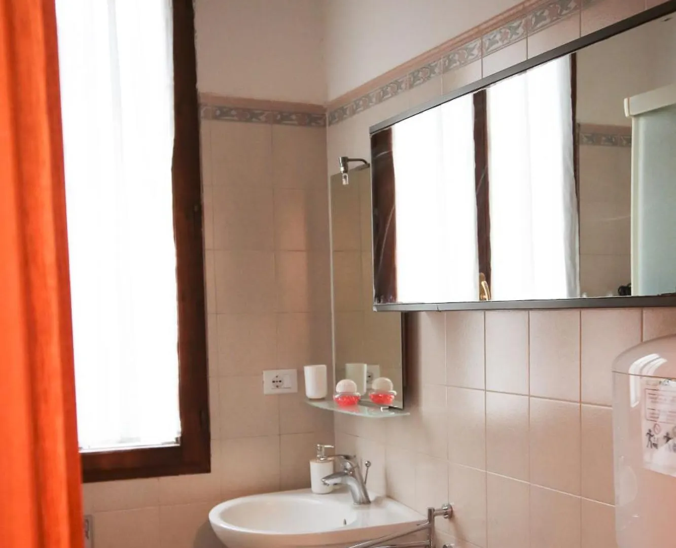 Guest House Risorgimento Reggio Emilia Olaszország